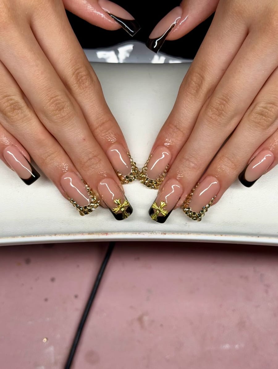 Gold Bling Nails